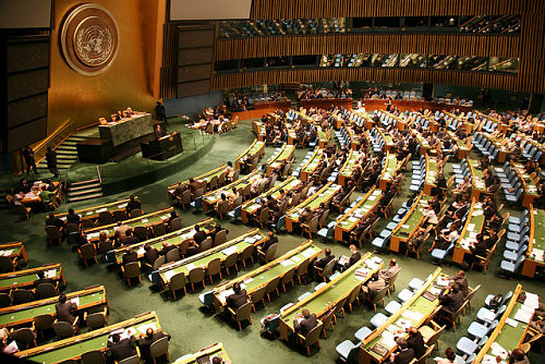 Генассамблея ООН приняла резолюцию за прекращение боевых действий в Сирии