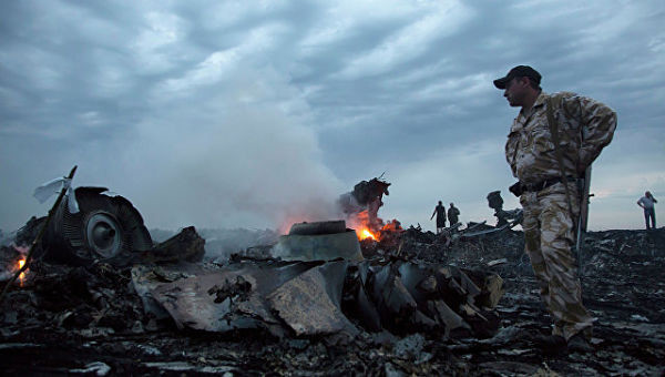 Что скрывает Киев: Украина вела расследование о гибели MH17 по ложному следу